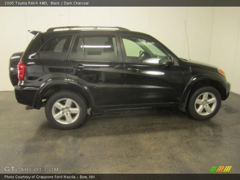 Black / Dark Charcoal 2005 Toyota RAV4 4WD