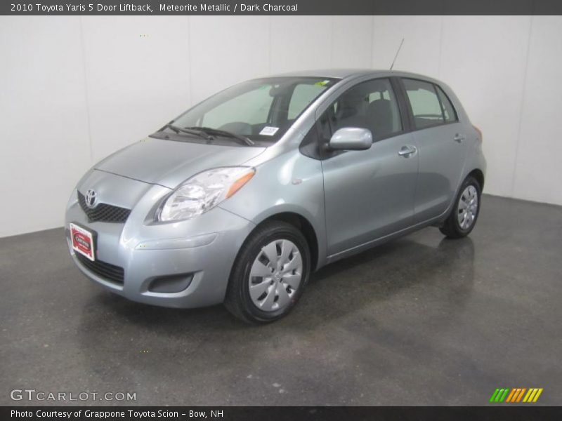 Meteorite Metallic / Dark Charcoal 2010 Toyota Yaris 5 Door Liftback