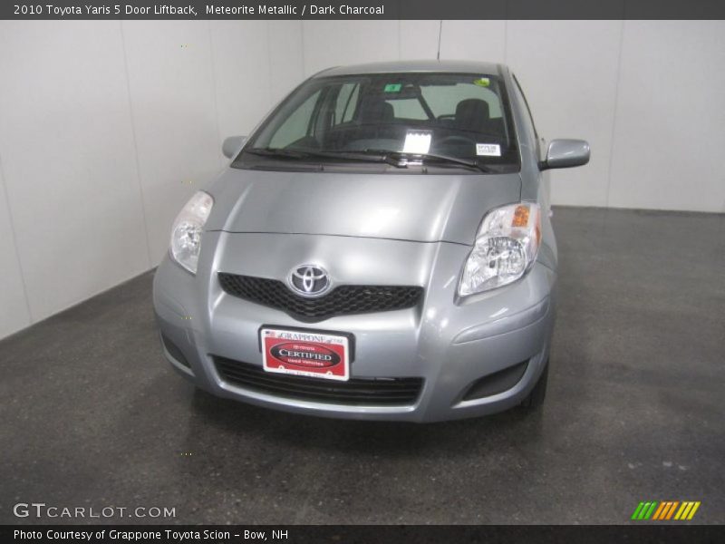 Meteorite Metallic / Dark Charcoal 2010 Toyota Yaris 5 Door Liftback