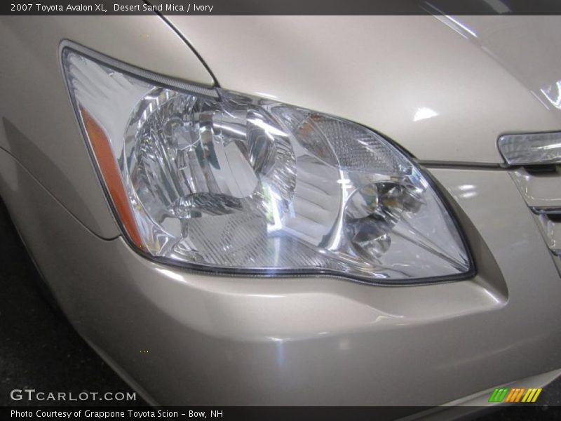 Desert Sand Mica / Ivory 2007 Toyota Avalon XL