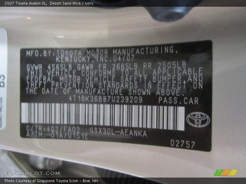 Desert Sand Mica / Ivory 2007 Toyota Avalon XL