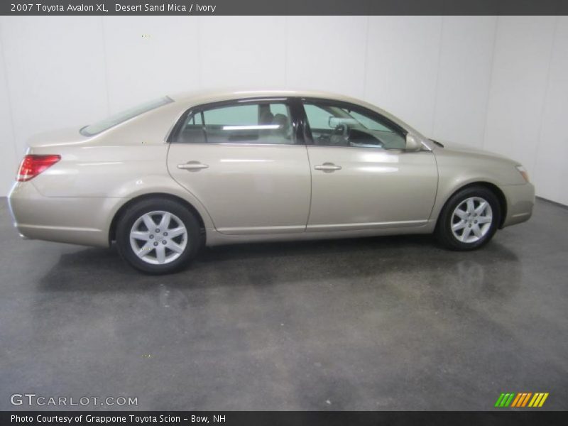 Desert Sand Mica / Ivory 2007 Toyota Avalon XL