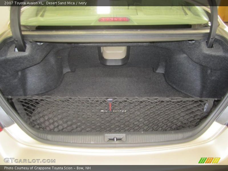 Desert Sand Mica / Ivory 2007 Toyota Avalon XL