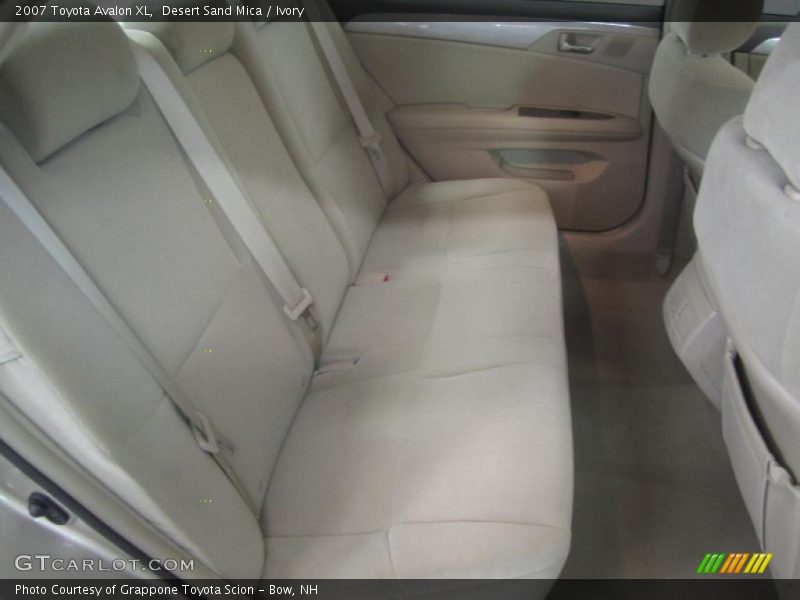 Desert Sand Mica / Ivory 2007 Toyota Avalon XL