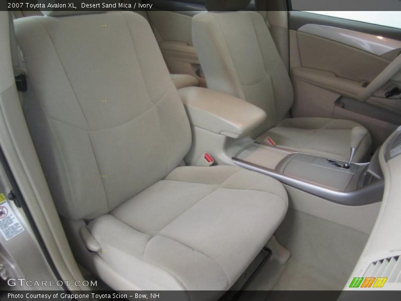 Desert Sand Mica / Ivory 2007 Toyota Avalon XL