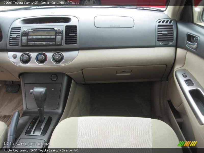 Desert Sand Mica / Taupe 2006 Toyota Camry SE