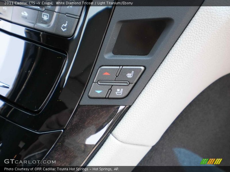 White Diamond Tricoat / Light Titanium/Ebony 2011 Cadillac CTS -V Coupe