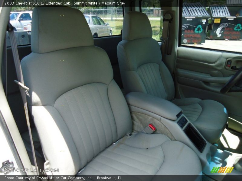 Summit White / Medium Gray 2003 Chevrolet S10 LS Extended Cab