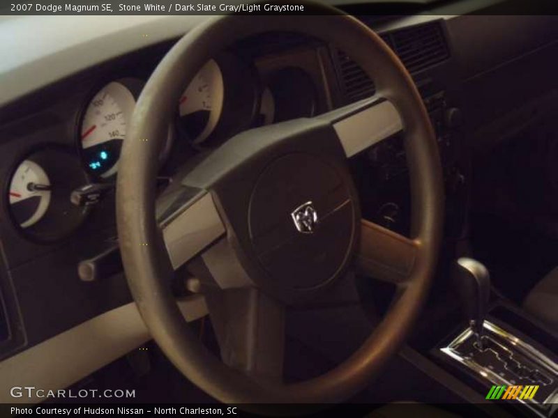 Stone White / Dark Slate Gray/Light Graystone 2007 Dodge Magnum SE