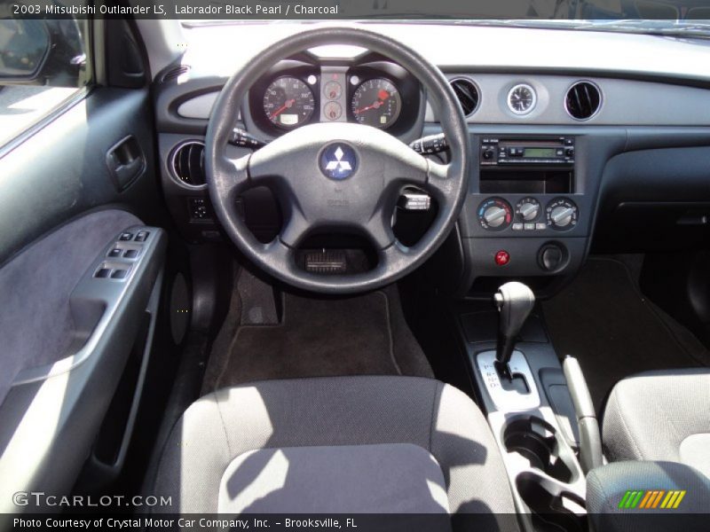 Dashboard of 2003 Outlander LS