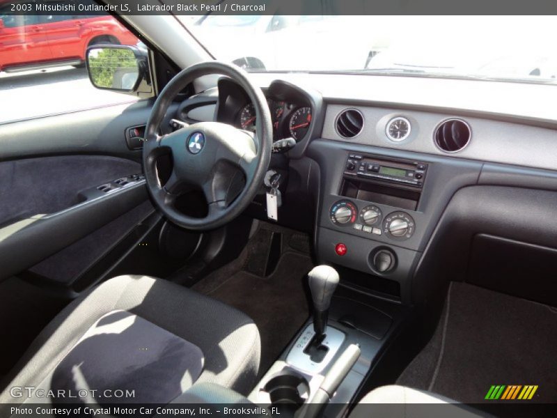  2003 Outlander LS Charcoal Interior