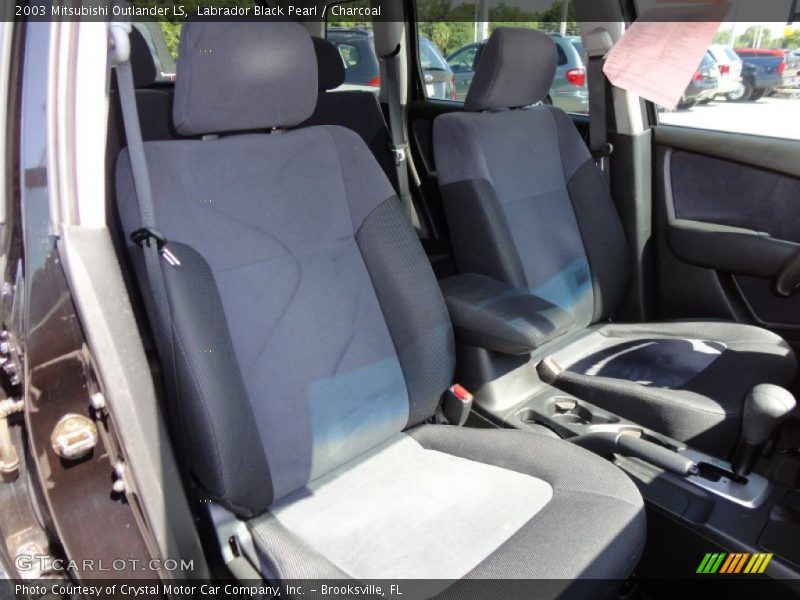 Labrador Black Pearl / Charcoal 2003 Mitsubishi Outlander LS