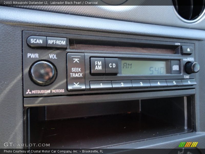 Labrador Black Pearl / Charcoal 2003 Mitsubishi Outlander LS
