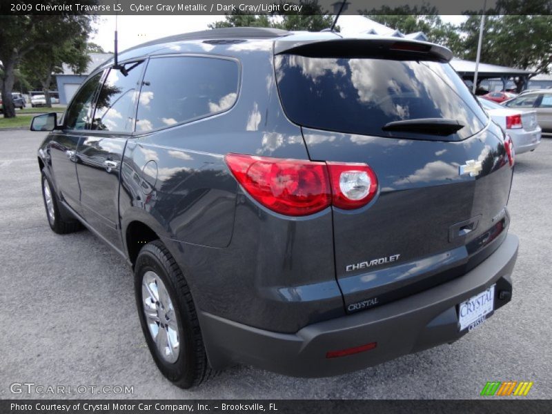 Cyber Gray Metallic / Dark Gray/Light Gray 2009 Chevrolet Traverse LS