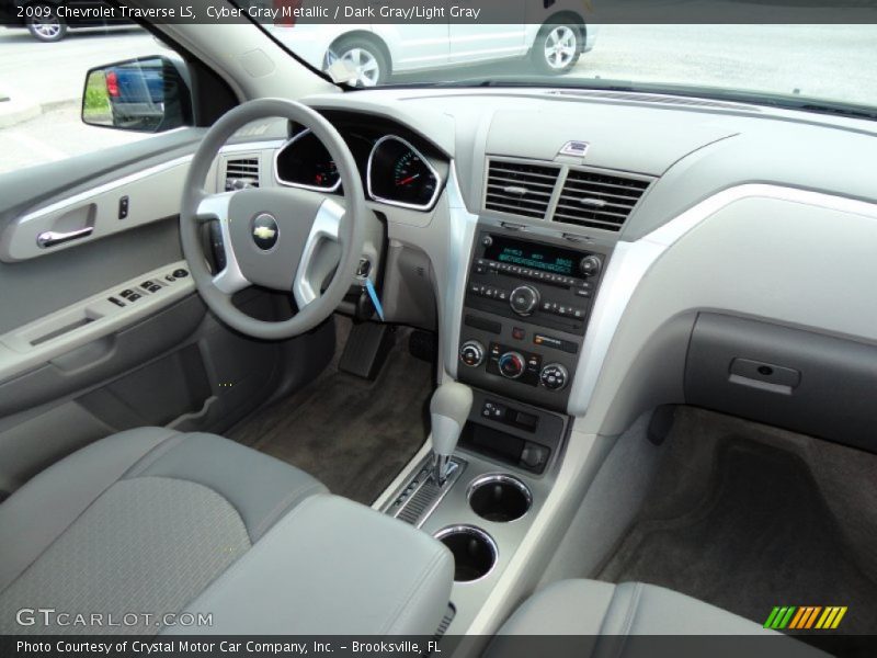 Cyber Gray Metallic / Dark Gray/Light Gray 2009 Chevrolet Traverse LS