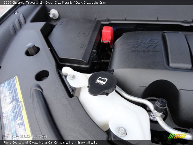 Cyber Gray Metallic / Dark Gray/Light Gray 2009 Chevrolet Traverse LS