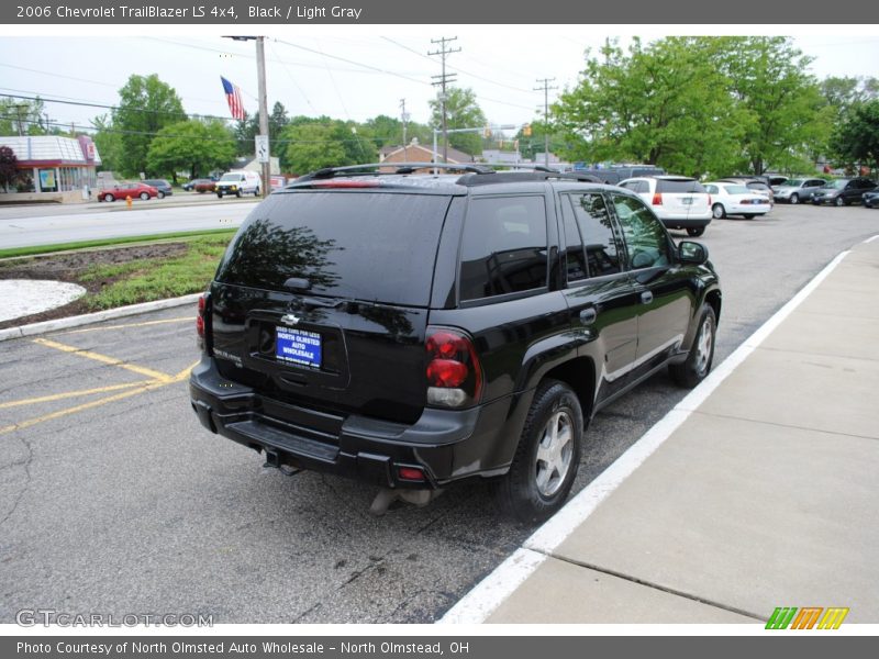 Black / Light Gray 2006 Chevrolet TrailBlazer LS 4x4