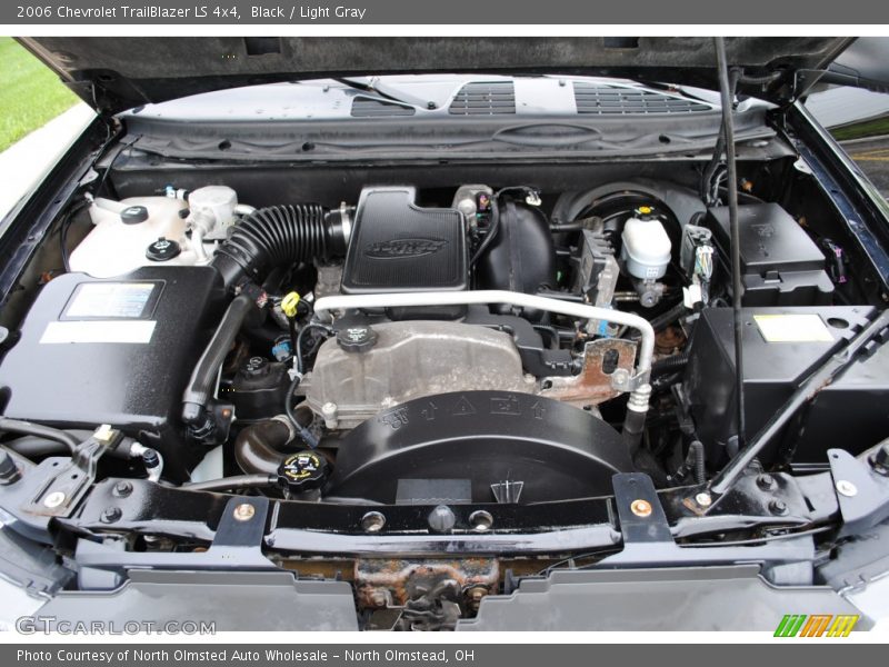 Black / Light Gray 2006 Chevrolet TrailBlazer LS 4x4