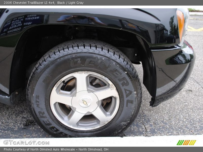 Black / Light Gray 2006 Chevrolet TrailBlazer LS 4x4