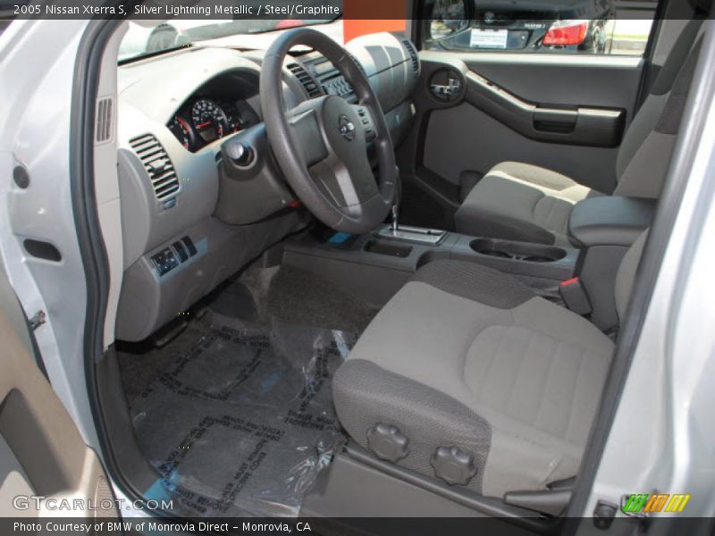 Silver Lightning Metallic / Steel/Graphite 2005 Nissan Xterra S