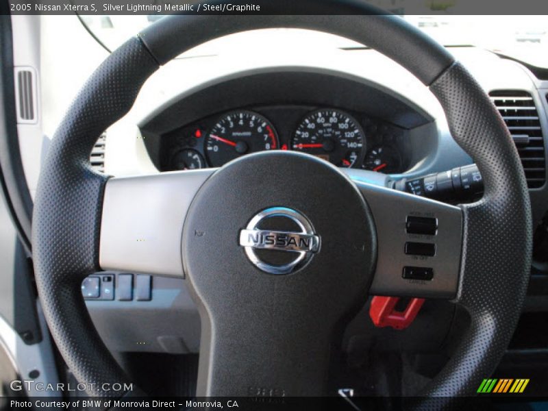 Silver Lightning Metallic / Steel/Graphite 2005 Nissan Xterra S