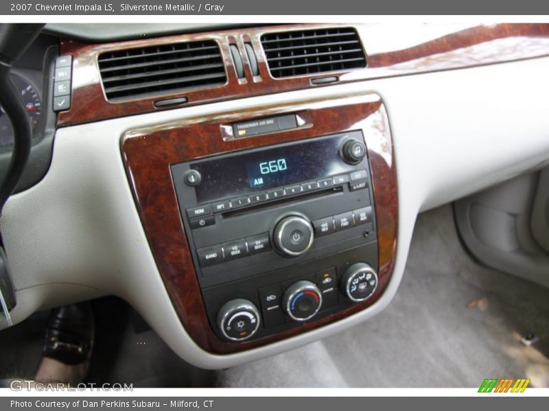 Controls of 2007 Impala LS