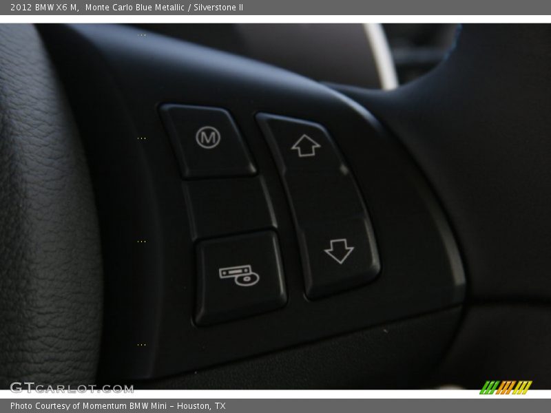 Controls of 2012 X6 M 