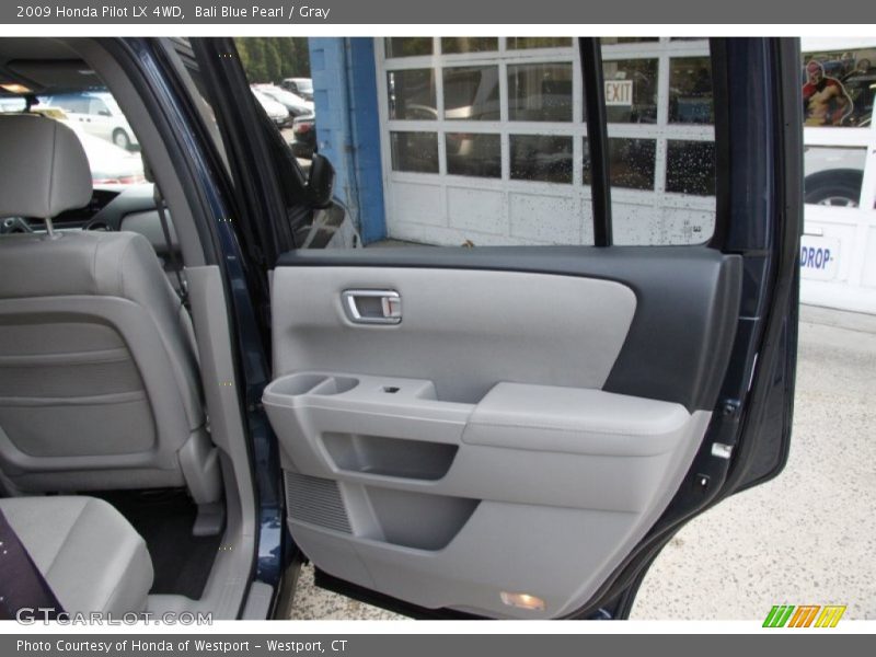 Door Panel of 2009 Pilot LX 4WD