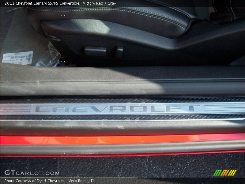 Victory Red / Gray 2011 Chevrolet Camaro SS/RS Convertible
