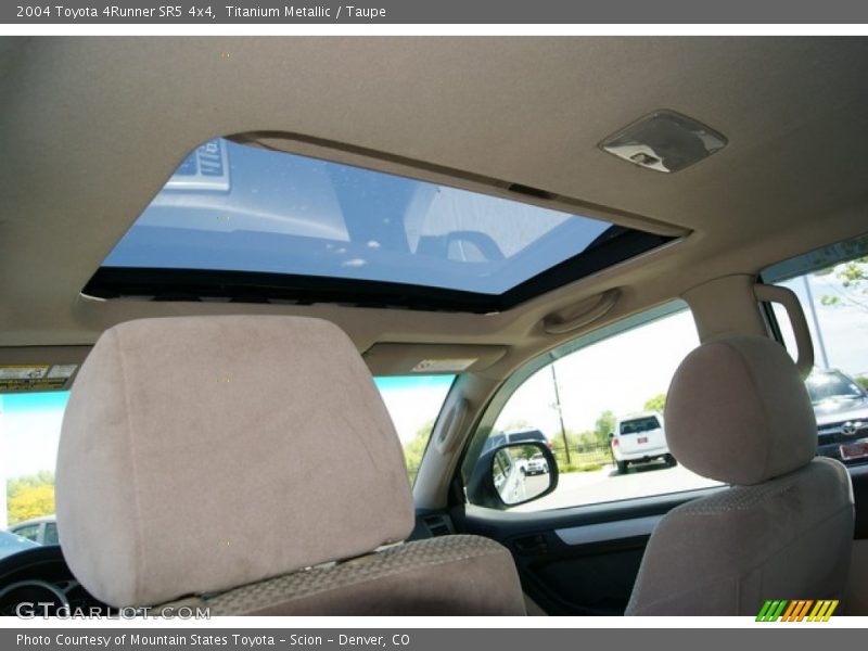 Titanium Metallic / Taupe 2004 Toyota 4Runner SR5 4x4