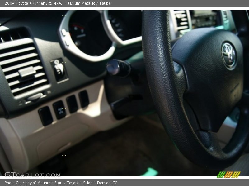 Titanium Metallic / Taupe 2004 Toyota 4Runner SR5 4x4