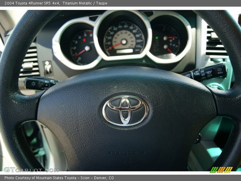 Titanium Metallic / Taupe 2004 Toyota 4Runner SR5 4x4