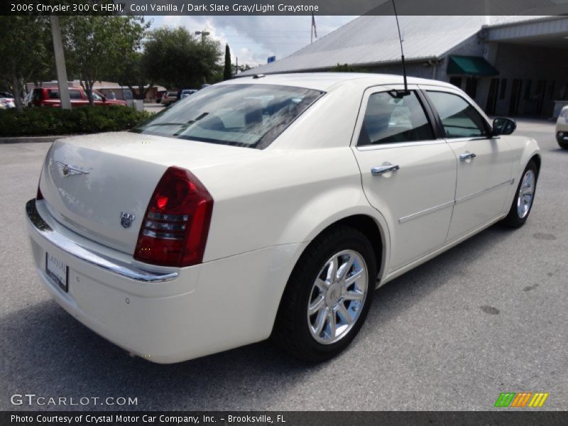 Cool Vanilla / Dark Slate Gray/Light Graystone 2006 Chrysler 300 C HEMI