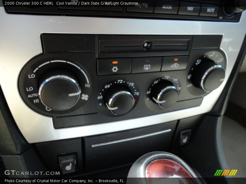 Cool Vanilla / Dark Slate Gray/Light Graystone 2006 Chrysler 300 C HEMI