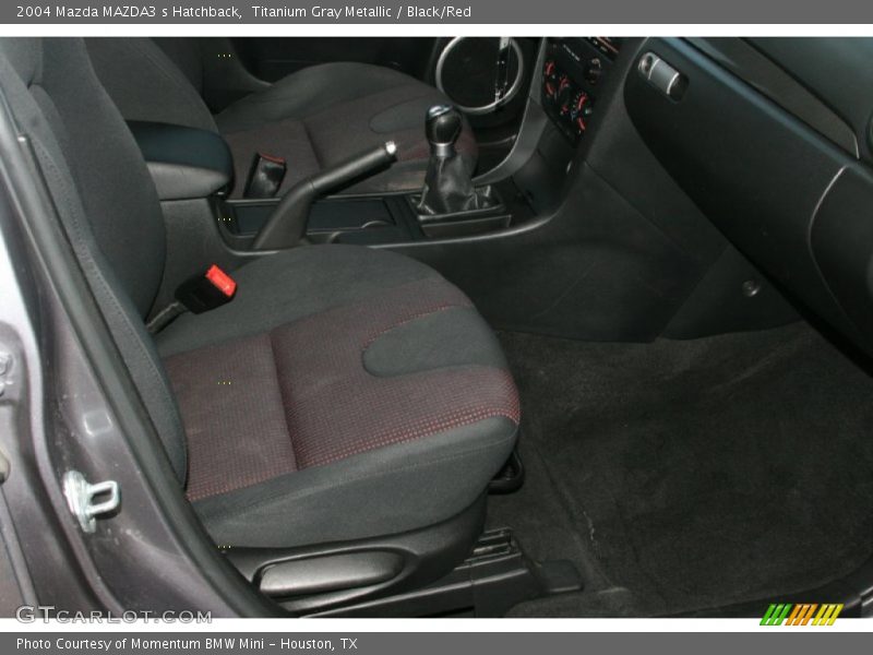 Titanium Gray Metallic / Black/Red 2004 Mazda MAZDA3 s Hatchback