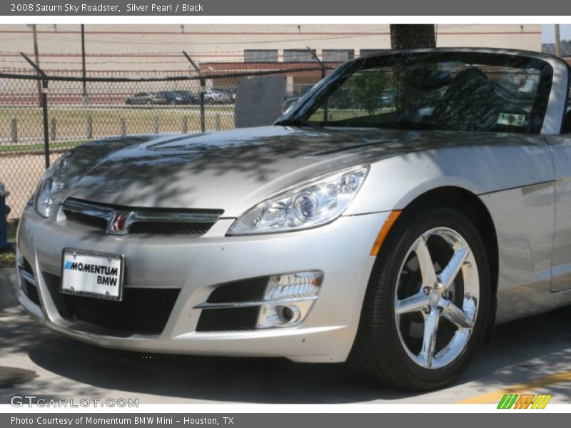 Silver Pearl / Black 2008 Saturn Sky Roadster