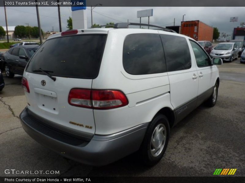 Super White / Oak 2001 Toyota Sienna XLE