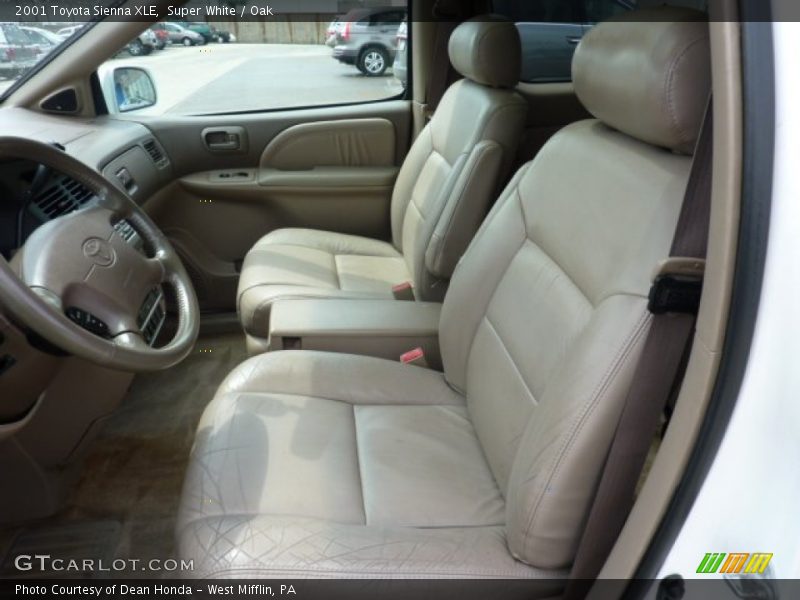 Super White / Oak 2001 Toyota Sienna XLE