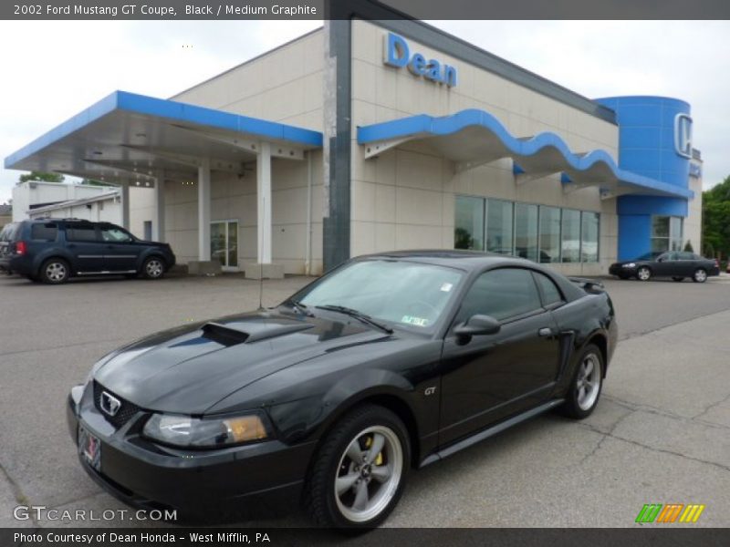 Black / Medium Graphite 2002 Ford Mustang GT Coupe