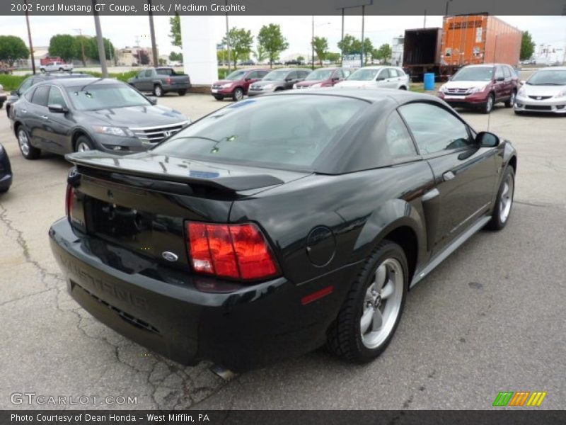 Black / Medium Graphite 2002 Ford Mustang GT Coupe