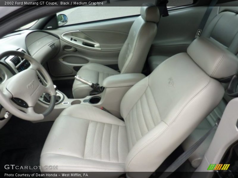 Black / Medium Graphite 2002 Ford Mustang GT Coupe