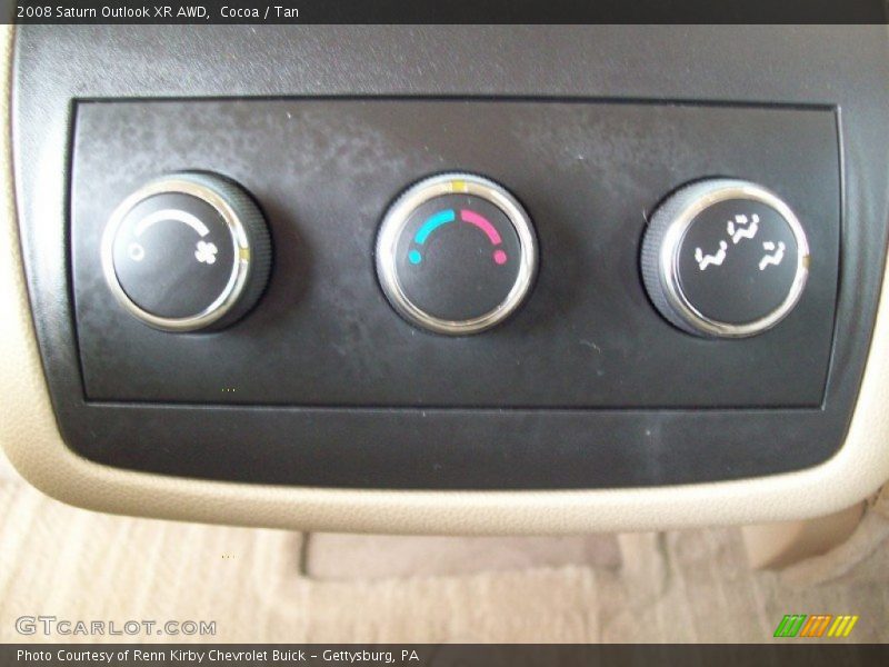 Cocoa / Tan 2008 Saturn Outlook XR AWD