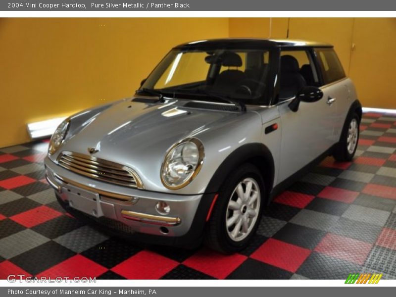 Pure Silver Metallic / Panther Black 2004 Mini Cooper Hardtop