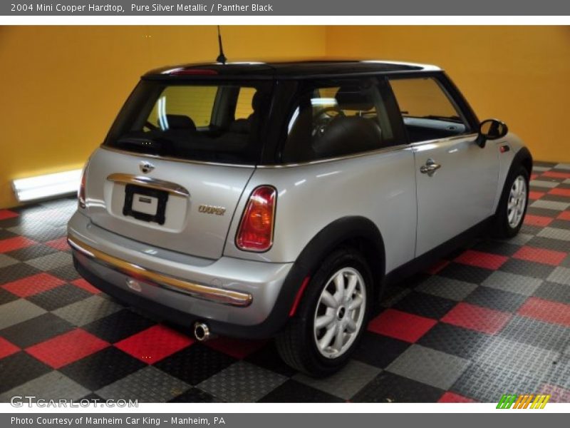 Pure Silver Metallic / Panther Black 2004 Mini Cooper Hardtop