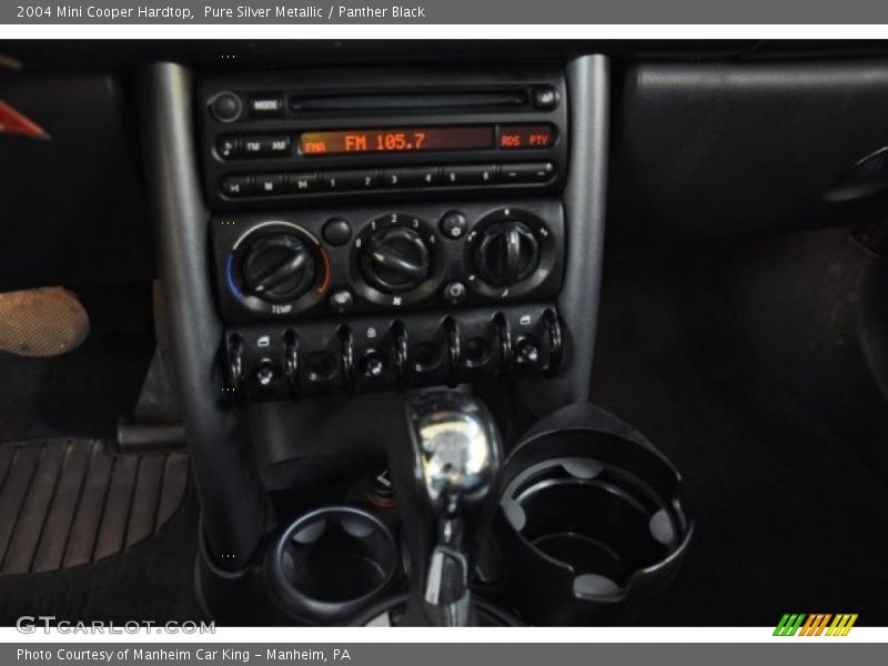 Pure Silver Metallic / Panther Black 2004 Mini Cooper Hardtop