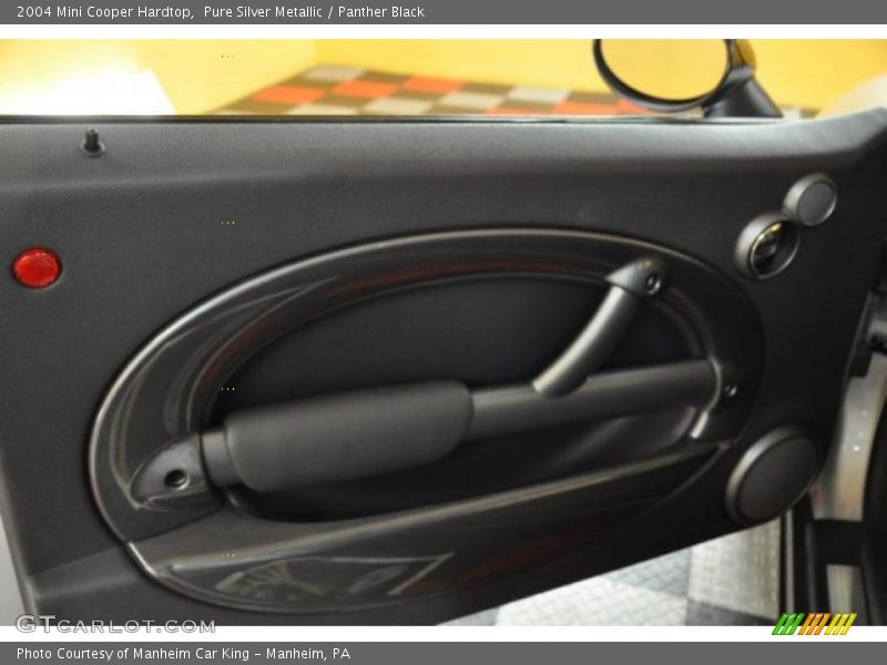Pure Silver Metallic / Panther Black 2004 Mini Cooper Hardtop