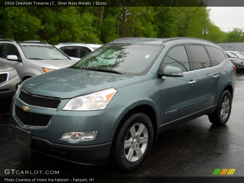 Silver Moss Metallic / Ebony 2009 Chevrolet Traverse LT