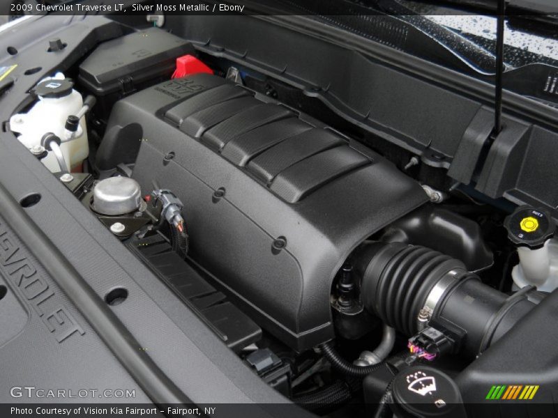 Silver Moss Metallic / Ebony 2009 Chevrolet Traverse LT
