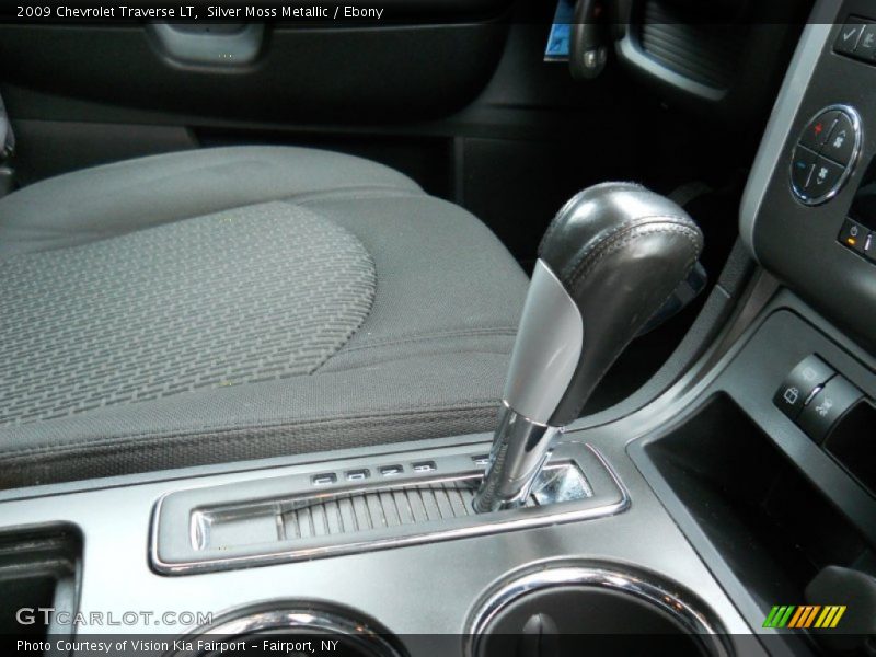 Silver Moss Metallic / Ebony 2009 Chevrolet Traverse LT