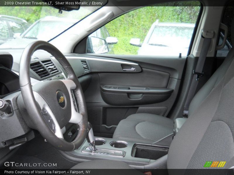 Silver Moss Metallic / Ebony 2009 Chevrolet Traverse LT